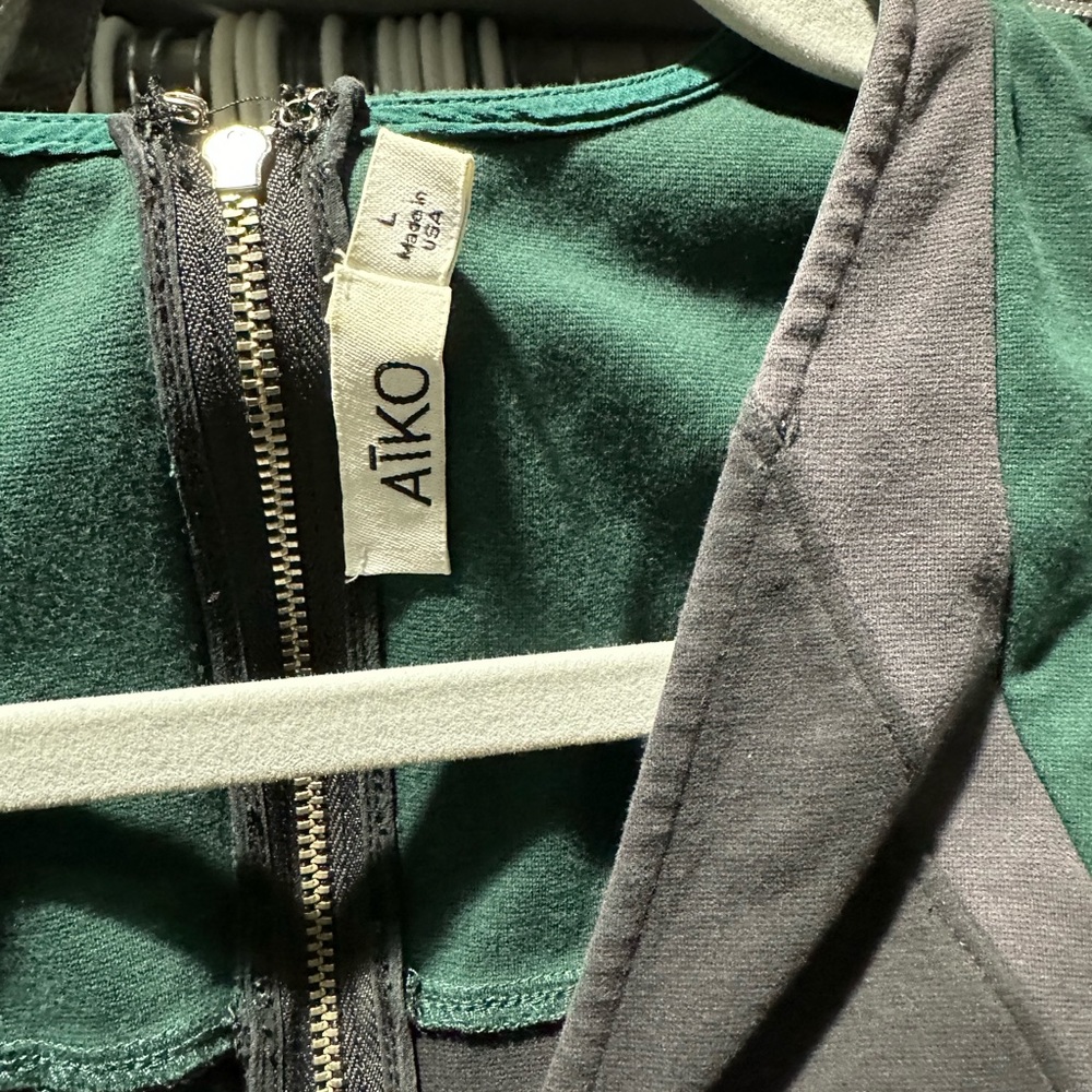Tank top - Picture 2 of 2